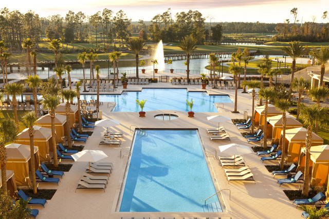 Waldorf Astoria Orlando resort - pool