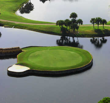 Aerial view of the 12th green from Heathrow Country Club.